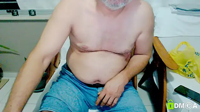צ'אט XXX בשידור חי של LiONTURK