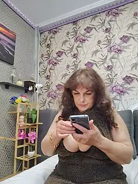 cutewoman67 现场XXX聊天