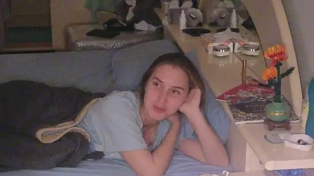MiaMoore333n Live XXX chat