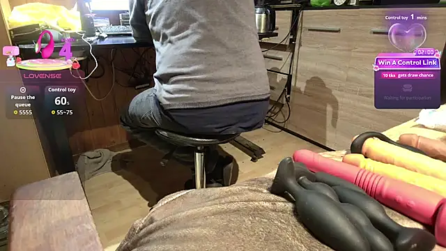 XXX chat uživo modela misteryman1956