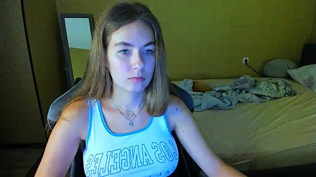 Chatroom XXX en direct de EmilyPaw