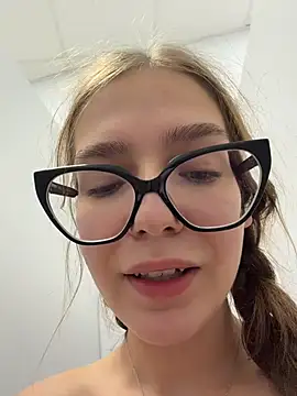 MilliWish Live XXX-Chat