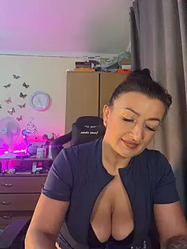 Živý XXX chat Hotangel75