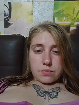 Chat XXX en directo de AnastasiaSky19