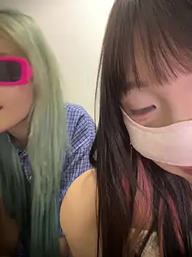 Rocket-Girl Live XXX-chat