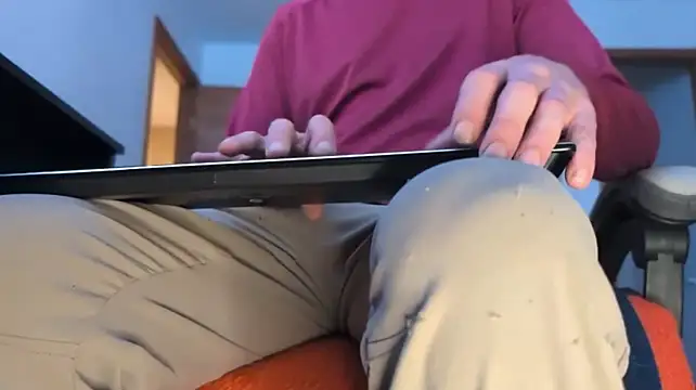 stoner_420 élő XXX-chatje