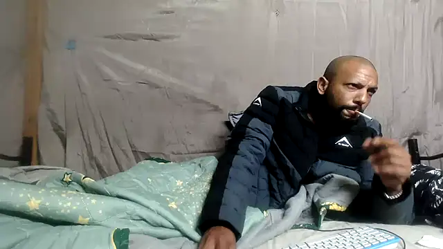 Chatroom XXX en direct de Camodick