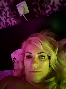 Онлайн чат XXX Milla_kis