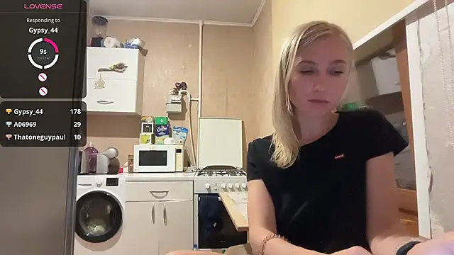 AngelJeni: απευθείας συνομιλία ΧΧΧ