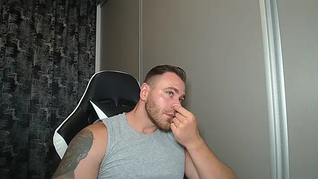 Thori92's Live XXX Chat