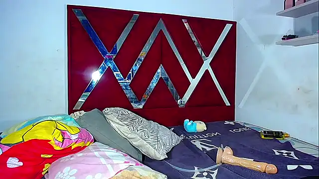 Živý XXX chat DanisaBrown