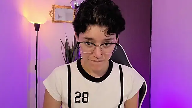 XXX chat uživo modela jeroharper_