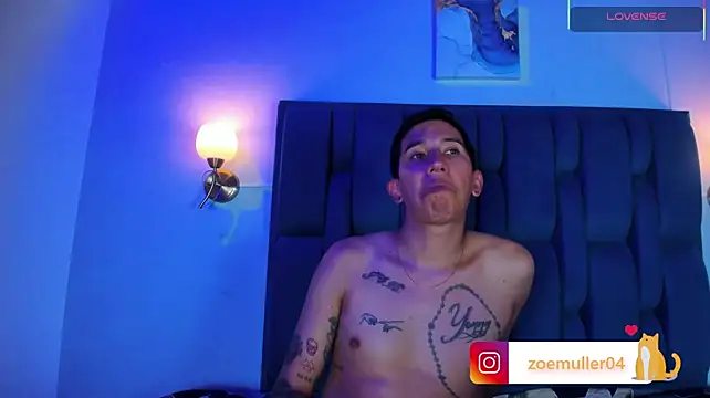 Zoe_Axel1's Live XXX Chat