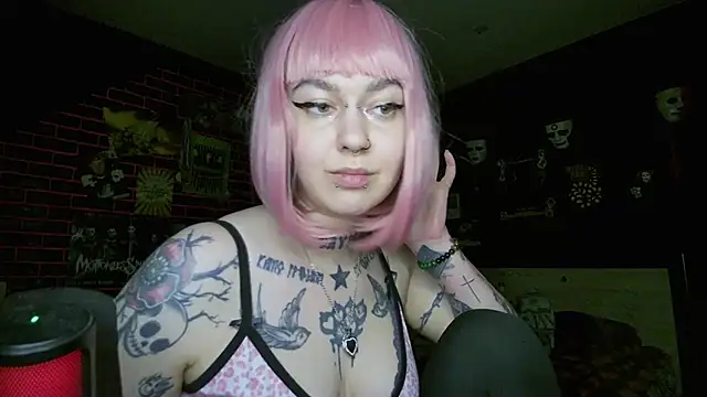 MessalinaOfficial – Live XXX-chat