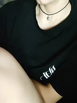 Aashikalaa's Live XXX Chat