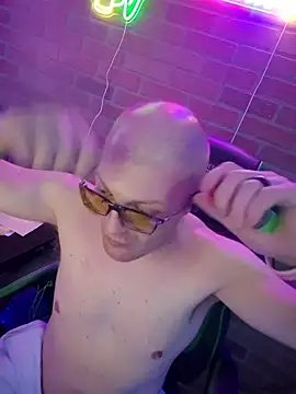 chronic_vibez's Live XXX Chat