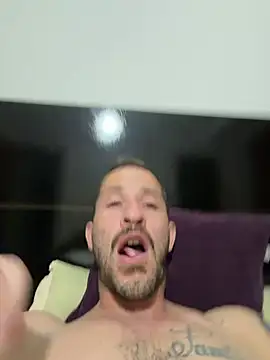 Chat +18 de CoyoteDuMato ao vivo