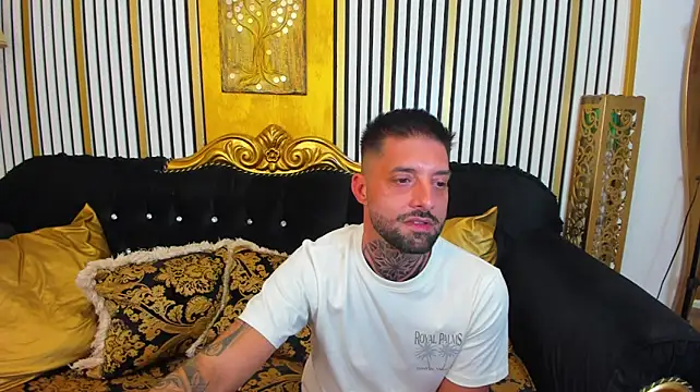 Živý XXX chat TommyDum
