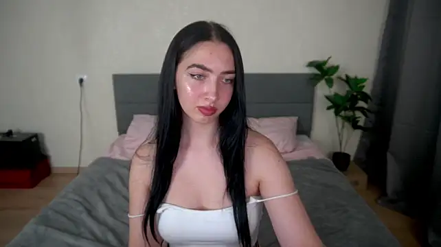 Czat XXX na żywo – WildKittenX_