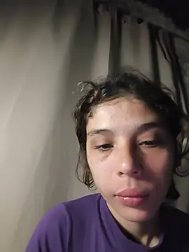 mariamac420 Adlı Modelin Canlı XXX Sohbeti