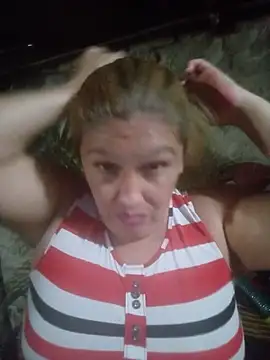 MOTHER_AND_SON09 – Live XXX-chat
