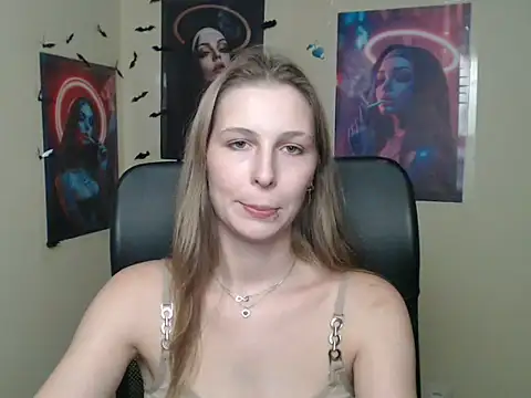 Chat +18 de StrangerGi ao vivo