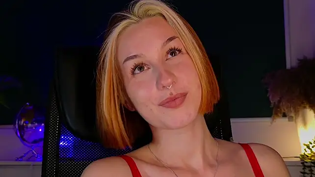 ClaireMathis Live XXX-chat