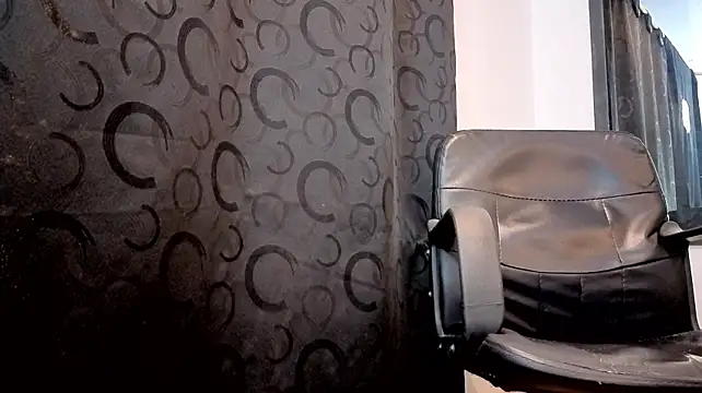 Chat XXX ao vivo de Noha-Wolf