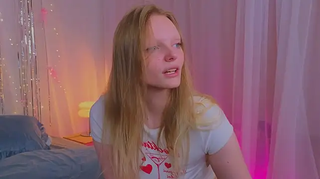 evangel1ne élő XXX-chatje