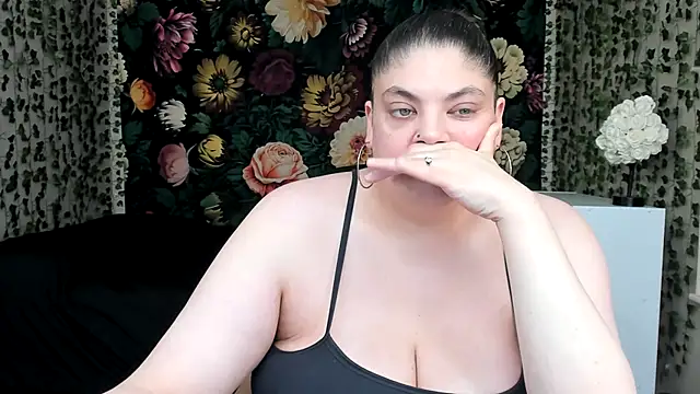 دردشة Exxxotic_Melons الجنسية المباشرة