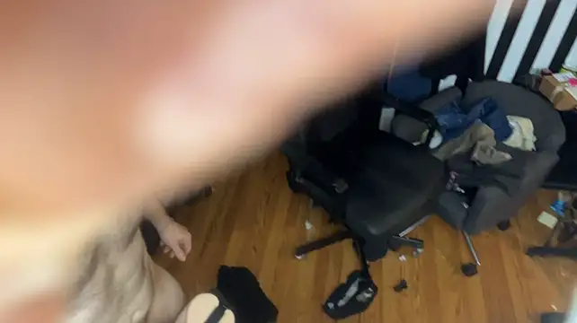 צ'אט XXX בשידור חי של leanjamesdean