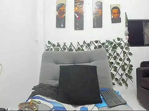 Latins_Boss 라이브 XXX 채팅