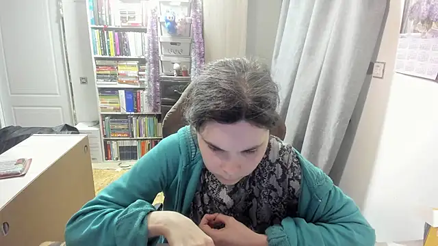 Chat +18 de silvercaramel ao vivo