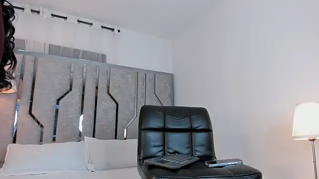 _Saraah Live XXX-chat