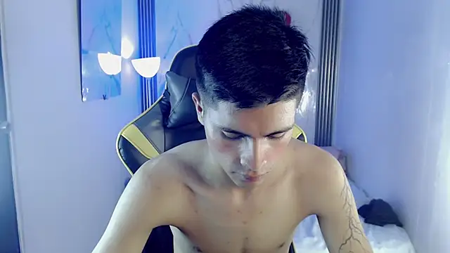 Ascii_one's Live XXX Chat
