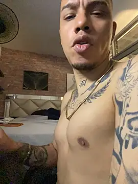 Chat XXX ao vivo de AlphaMasterXxx