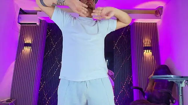 The_Boy_King_ Chat XXX in diretta
