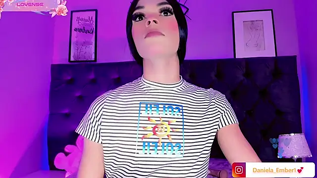 Amira_Ember – Naživo XXX chat