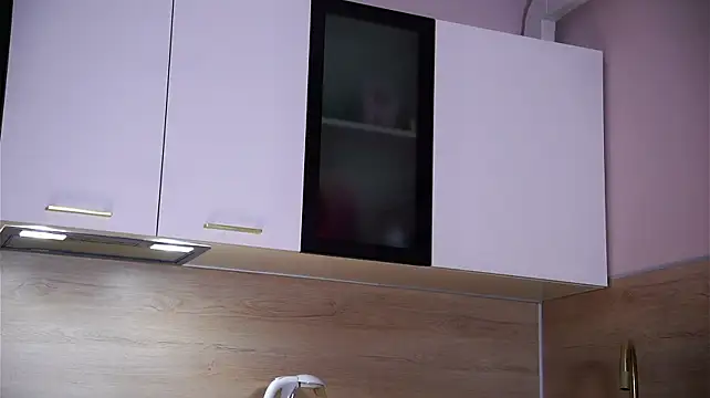 SunnivaCovil Chat XXX in diretta