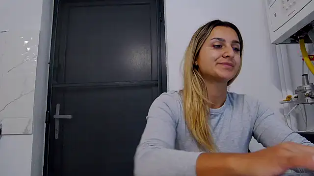 NicolePlay Live XXX-Chat