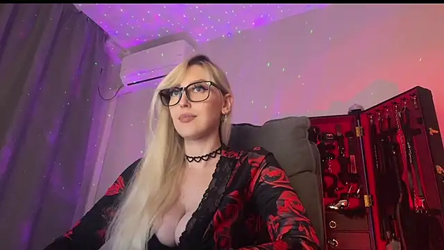 Živý XXX chat Liya_Liss