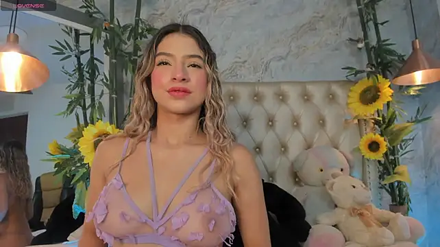 LittleeJaz live XXX chat