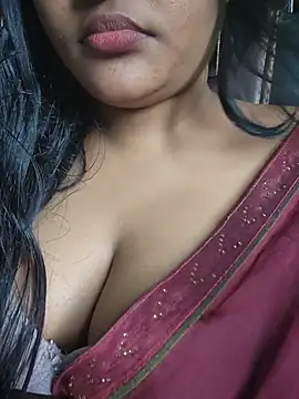 Aruna-1 Adlı Modelin Canlı XXX Sohbeti