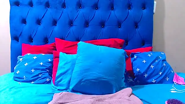 ebonycandy10 Adlı Modelin Canlı XXX Sohbeti