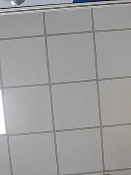 Shikaari013 即時 XXX 聊天