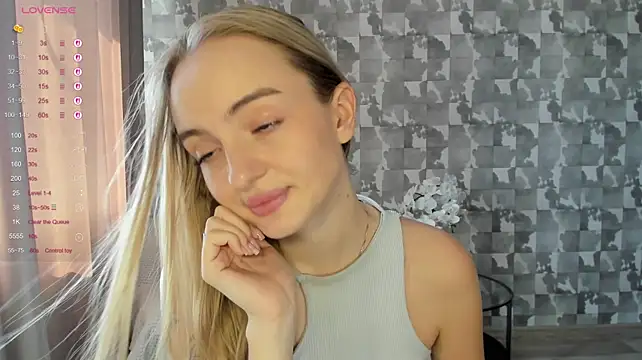 A_delina's Live XXX Chat