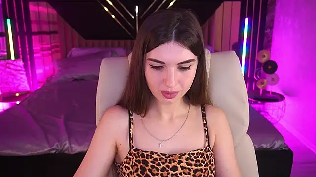 KylieJoyys Chat XXX live