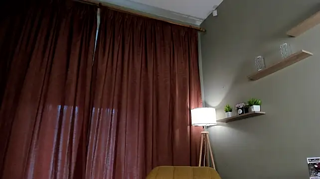 Chat XXX en directo de LeyaBloom