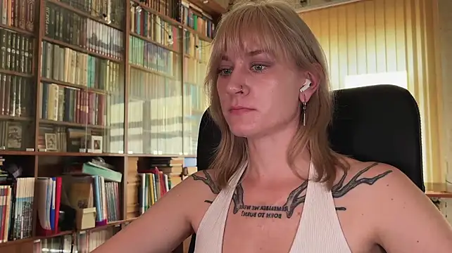 Retro_Marie Live XXX-Chat