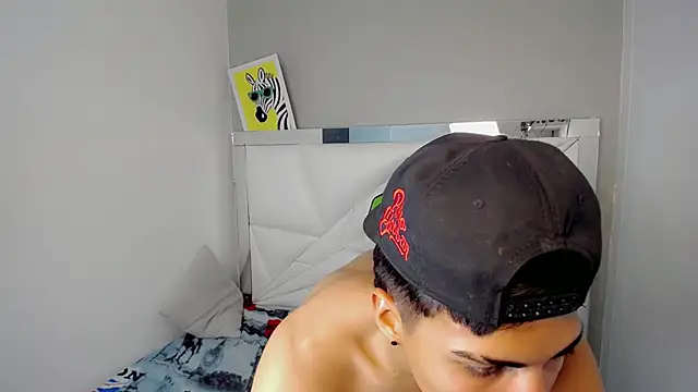 Chat XXX ao vivo de RyanFlirty